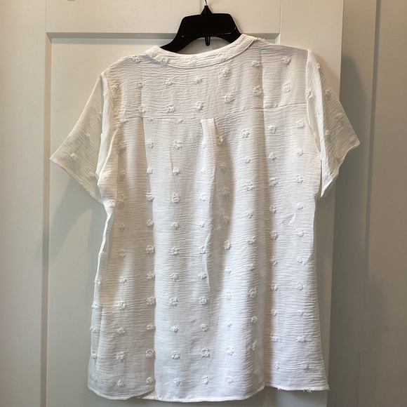 Polka Dot White Blouse size XL - Picture 3 of 4